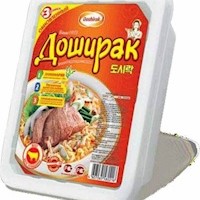 Zupka błyskawiczna Doshirak o smaku wołowiny 90 g