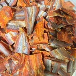 Suszone kawałki mintaja z papryką chili  (Jantarna z piercem) 100 g